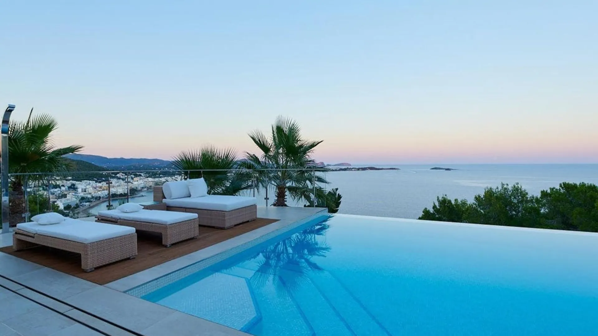 Villa In Ibiza With Infinity Pool And Sea Views Santa Eularia des Riu İspanya